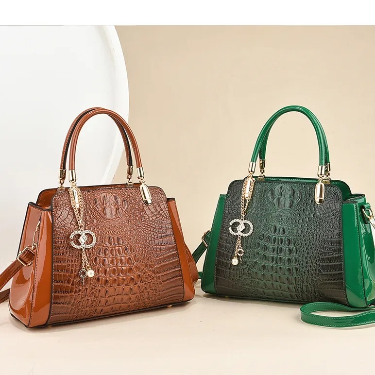 Bolso de mujer elegante cruzado*